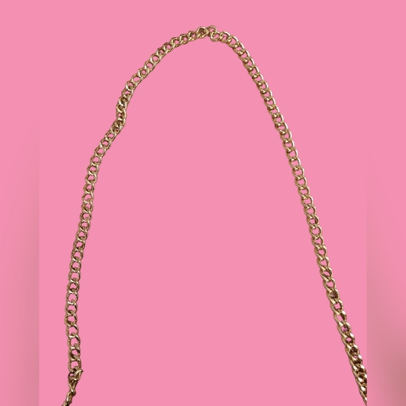 NWOT V.S. silver cross body purse - Picture 11 of 11